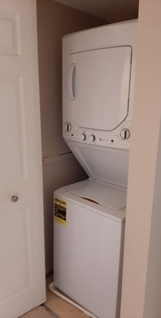 Building Photo - Spacious 3 Bedroom Condo- Olney, MD