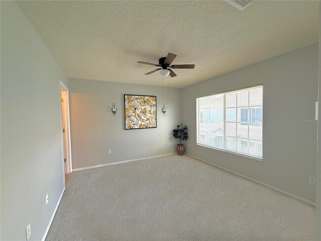 Building Photo - 2037 Fluorshire Dr