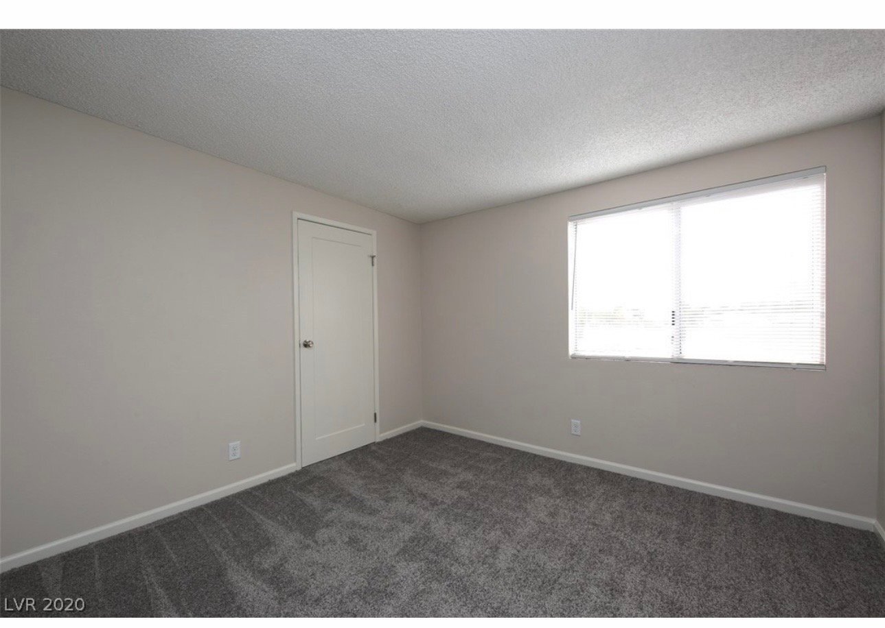 Building Photo - 7165 Bridgeview Ave