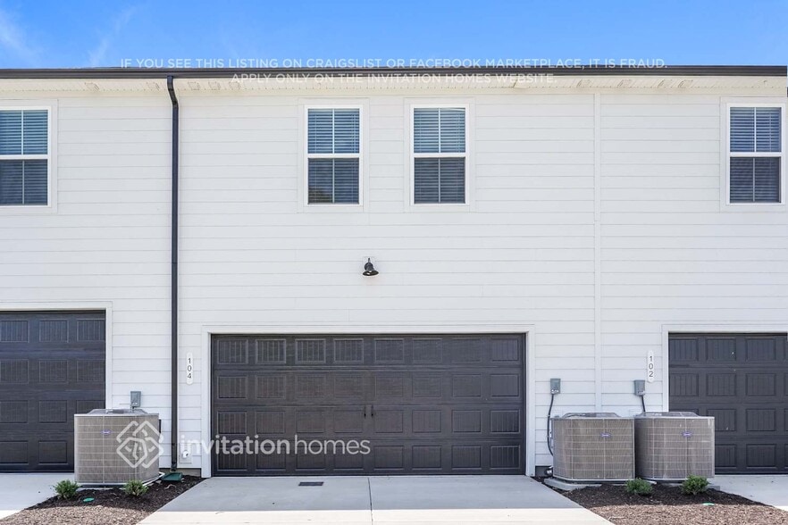Building Photo - 104 Maybrook Dr