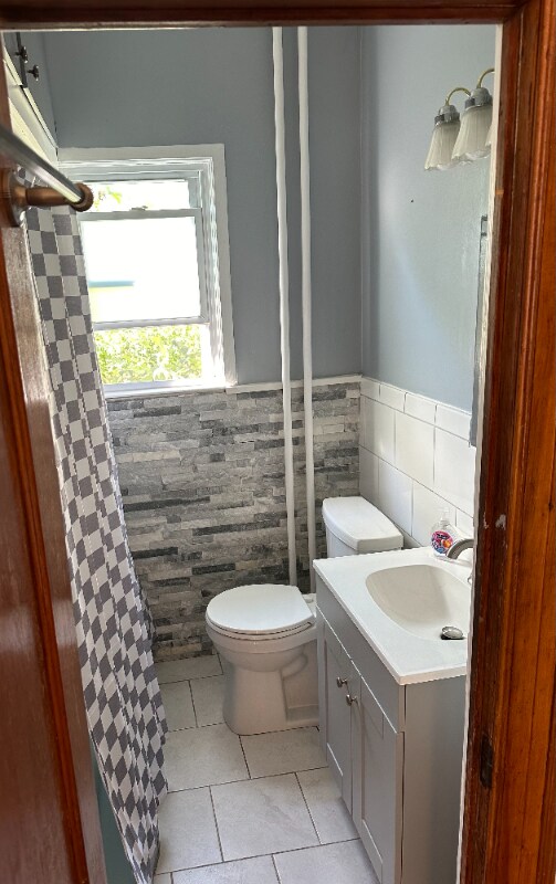 Building Photo - 366 New Scotland Ave