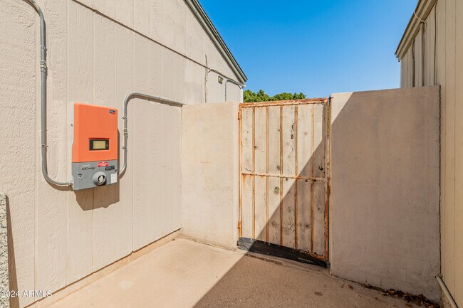 Building Photo - 7034 S 42nd St