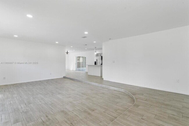 Building Photo - 4309 Jackson St