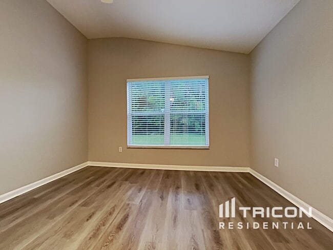 Building Photo - 7848 Mariners Harbour Dr
