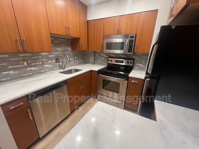 Building Photo - 2440 16th St NW