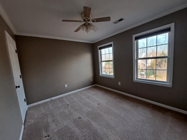 Building Photo - 9818 Gunston Hall Rd
