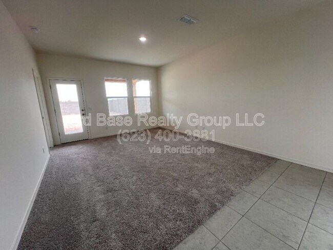 Building Photo - 20106 W Palo Verde Dr