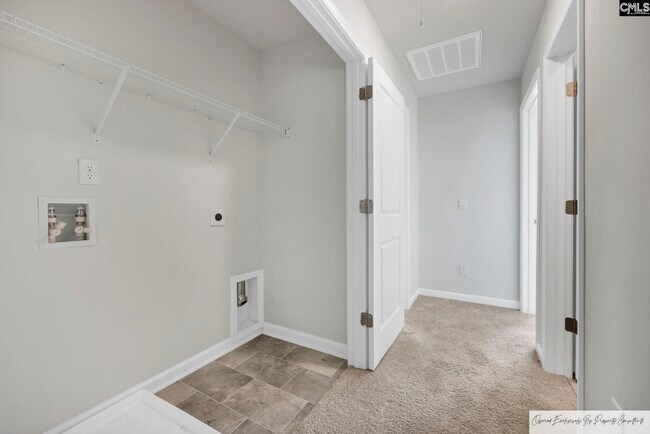 Building Photo - 148 Rushton Dr