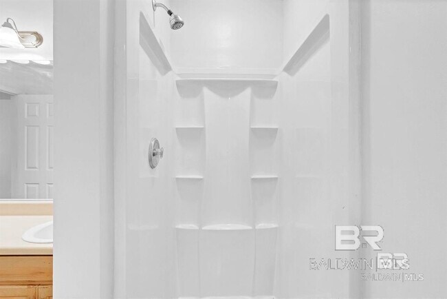 Building Photo - 8352 Preakness Ct