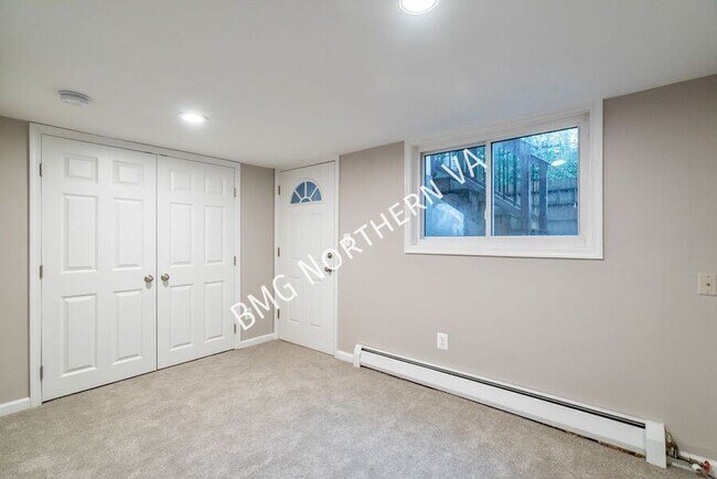 Building Photo - 1132 Powhatan St