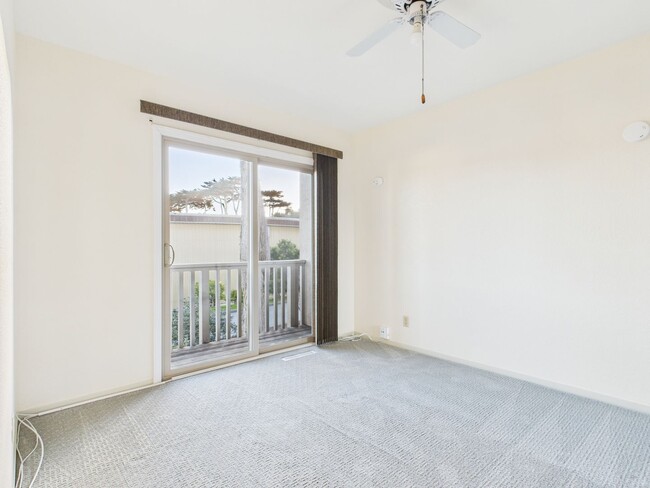 Building Photo - Beautiful condo now available at Cypress Grove.