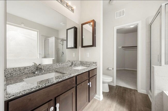 Building Photo - 17147 Devon Dogwood Trail