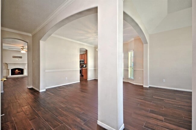 Building Photo - 1611 Winston Homestead Dr