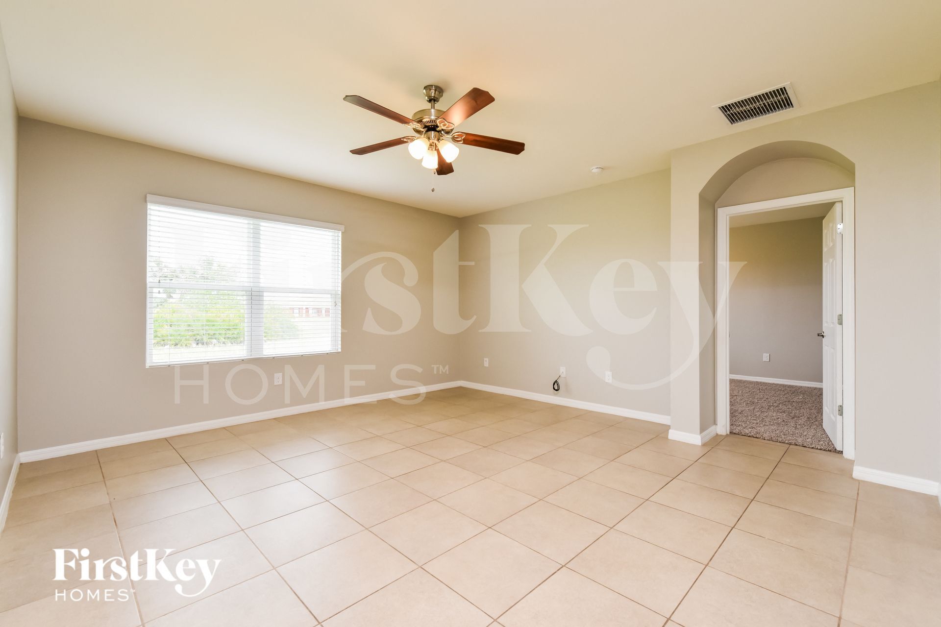 Building Photo - 1028 NW 7th Pl