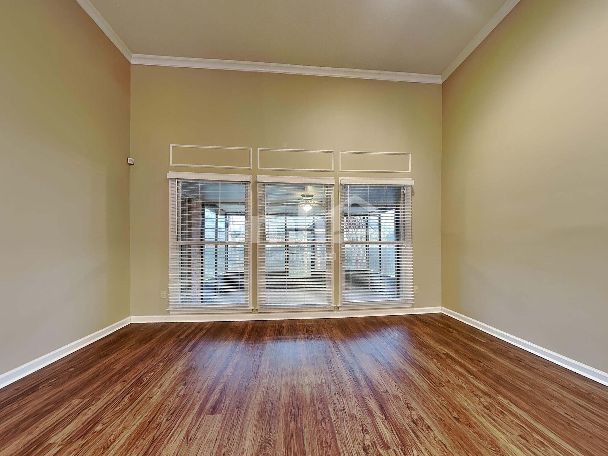 Building Photo - 1226 Sweetie Dr