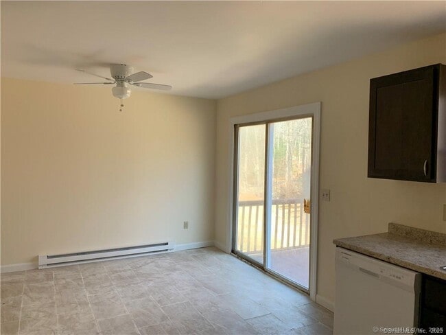 Building Photo - 538 Cow Hill Rd