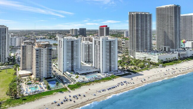 Building Photo - 1890 S Ocean Dr