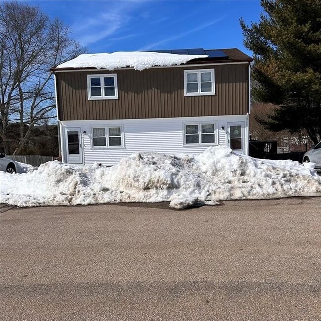 Building Photo - 19 Brandywine Dr