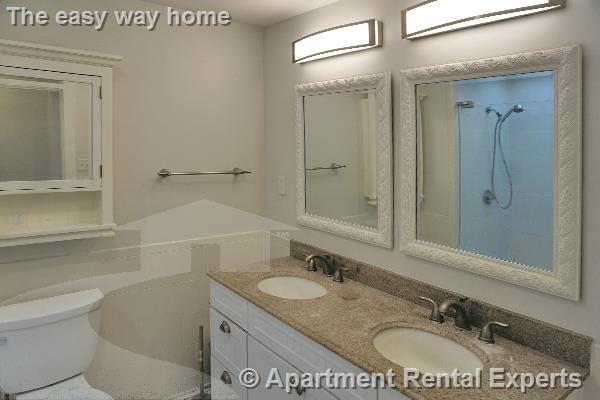 Building Photo - 27-29 Lambert St Unit #3R