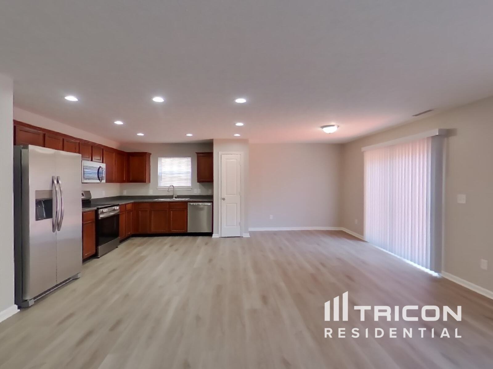 Building Photo - 8140 Carina Dr