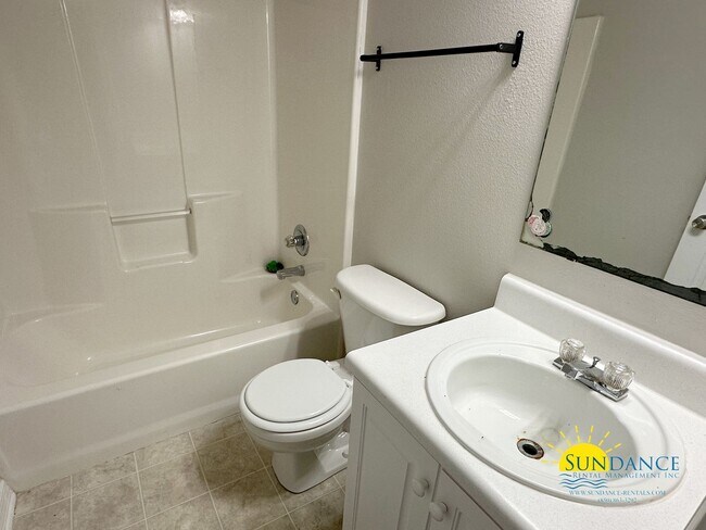 Building Photo - 7692 Chablis Cir