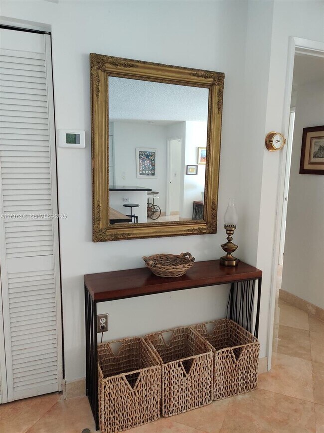 Building Photo - 19877 E Country Club Dr