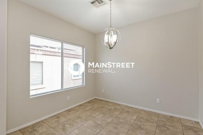 Building Photo - 4 Bedroom Pet-Friendly Home in Sahuarita, AZ with Main Street Renewal