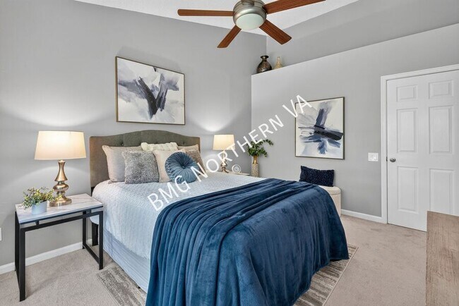 Building Photo - 43790 Laburnum Square