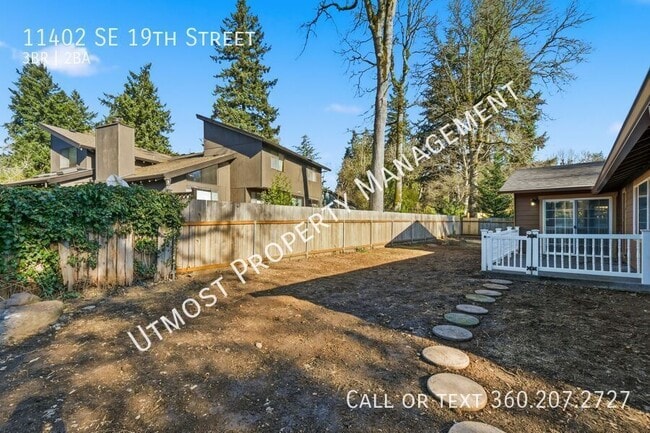 Building Photo - 11402 SE 19th St