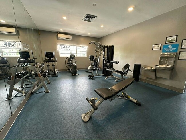 Building Photo - 3447 SW 50th Ln