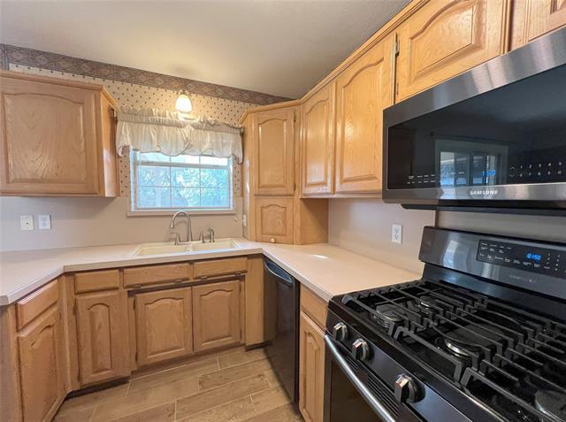 Building Photo - 408 W Morton Ave