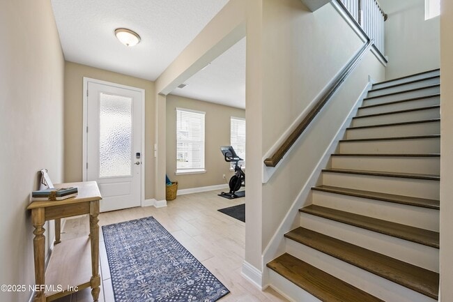 Building Photo - 205 Seaside Vis Ct