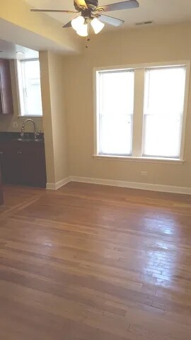 Building Photo - 1346.5 W Estes Ave