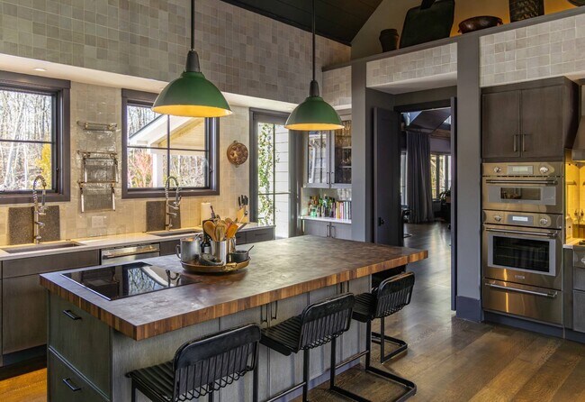 Building Photo - 291 Brick Kiln Rd