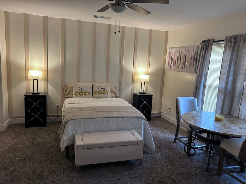 1 BR for Rent - 700 Sylvia Ct
