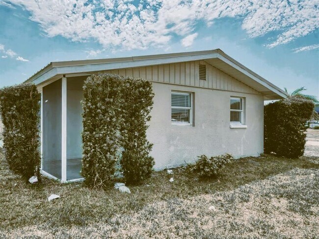 Building Photo - 1601 Faust Dr