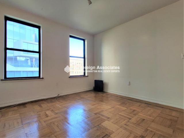 Building Photo - 2 bedroom in New York NY 10032