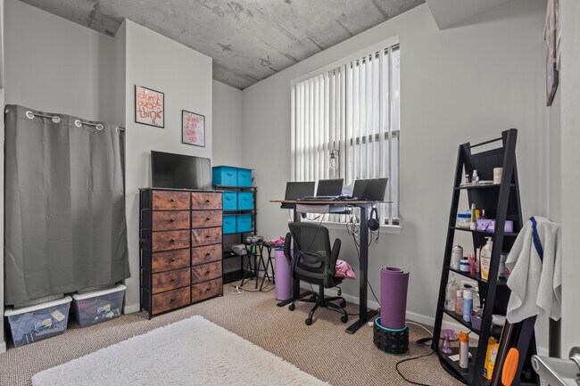 Building Photo - 1464 S Michigan Ave