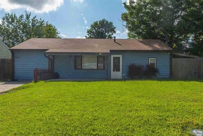 Primary Photo - 3379 SW Clare Ave