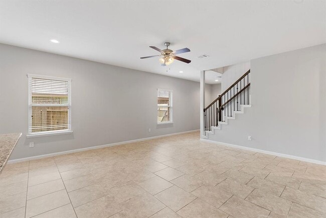 Building Photo - 12123 Parade Park Pl