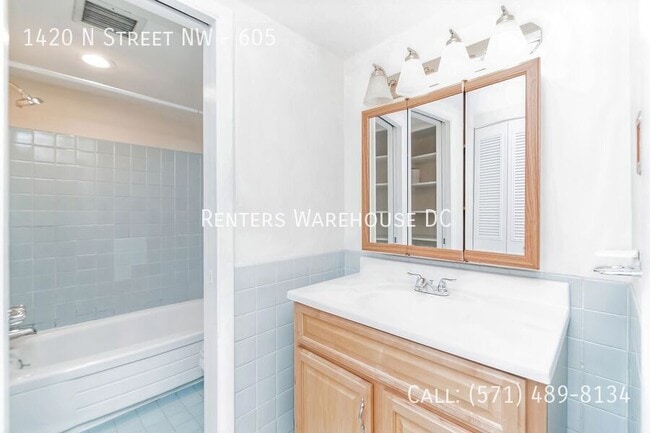 Building Photo - 1420 N Street NW-605