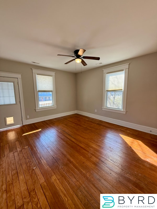 Building Photo - 3007 3rd Ave