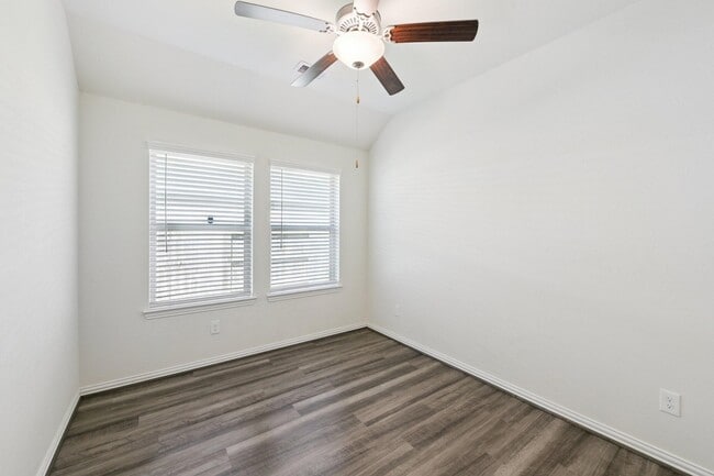 Building Photo - 4619 Sequoia Echo Dr