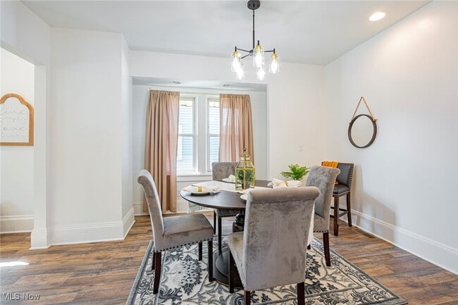 Building Photo - 46 Verdun Dr