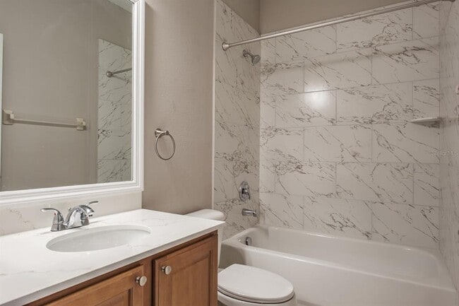 Building Photo - 10220 Bayou Grande