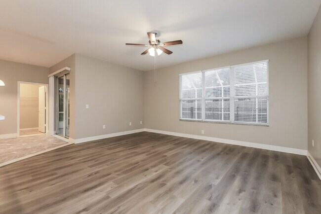 Building Photo - 907 Pyrite Ct