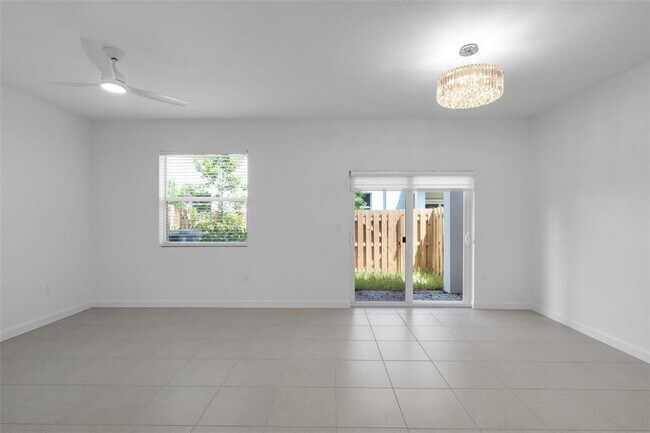 Building Photo - 105 SW 184th Ave