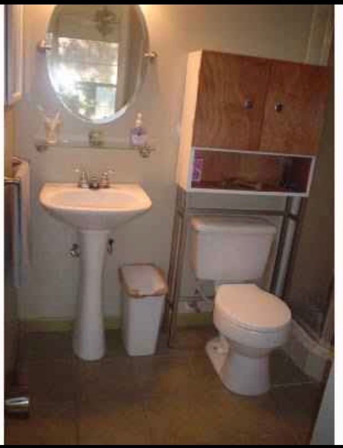 Master Bathroom - 13004 Purdue Pl