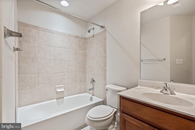 Building Photo - 22569 Norwalk Square