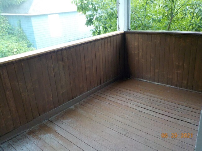 Building Photo - 969-971 Lancaster Ave